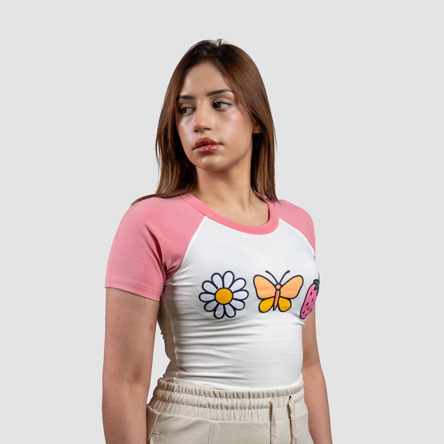 ELUX Cute Daisy Butterfly Strawberry Tee streetwear