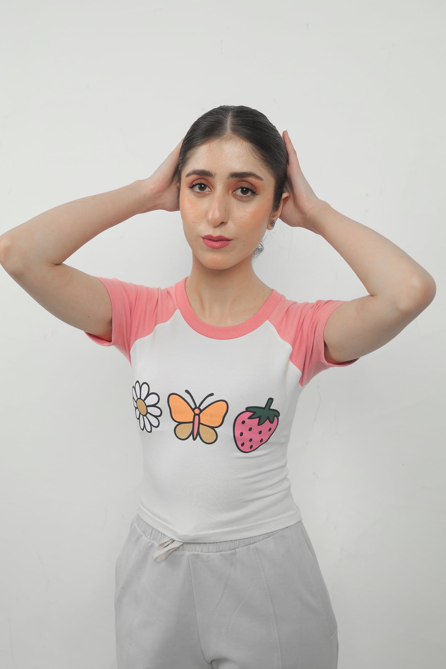 ELUX Cute Daisy Butterfly Strawberry Tee angled view