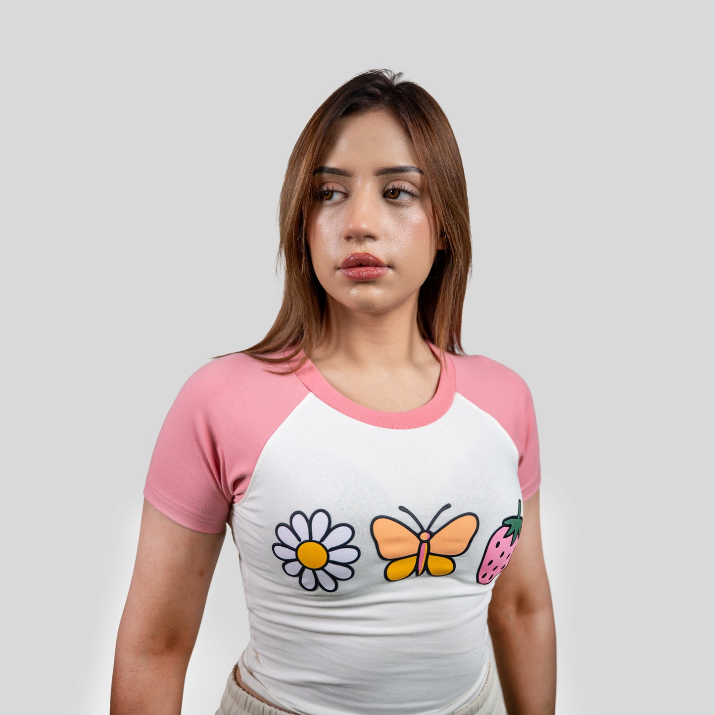 ELUX Cute Daisy Butterfly Strawberry Tee fabric close-up