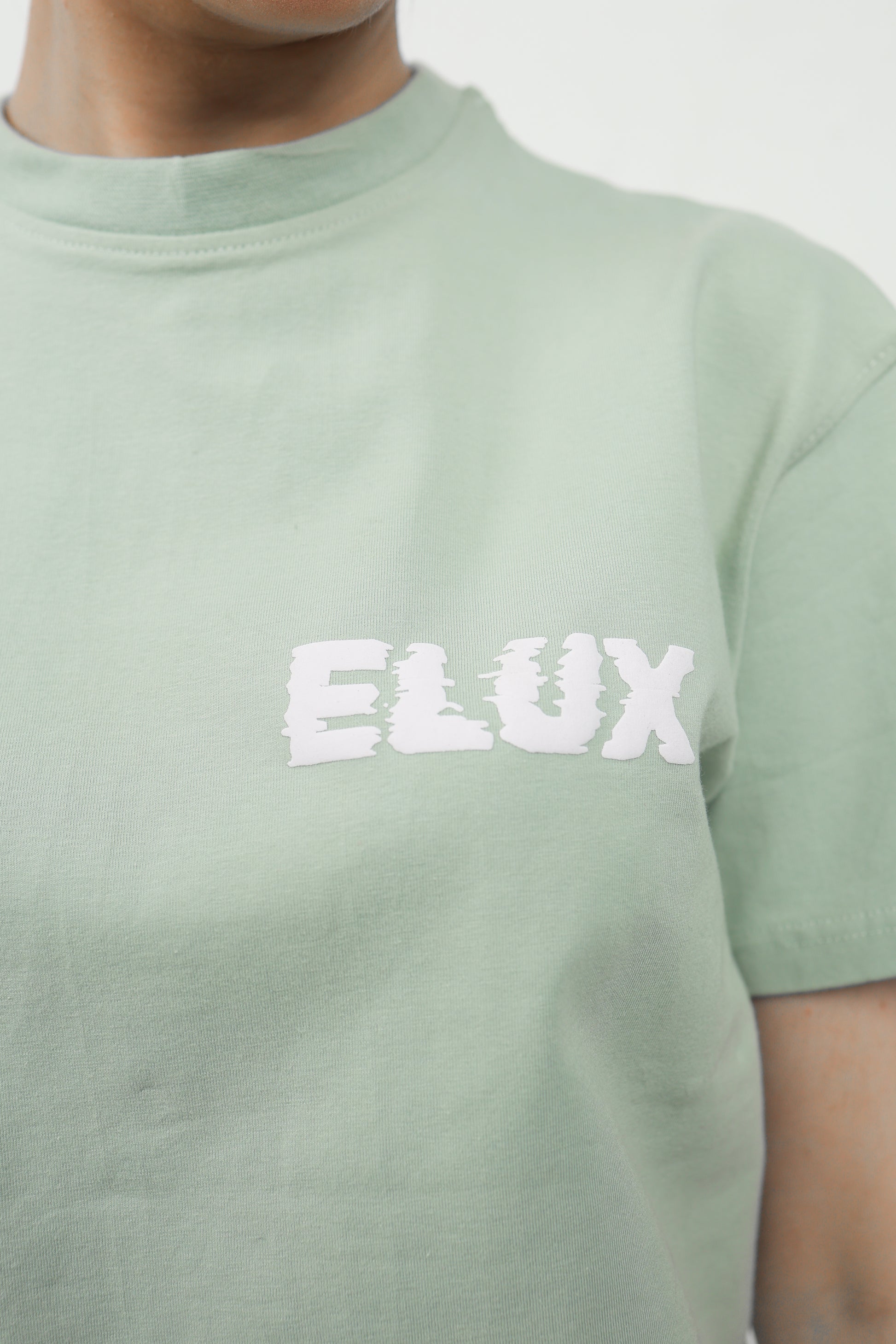 ELUX Don’t Die Before You’re Dead Tee front print detail